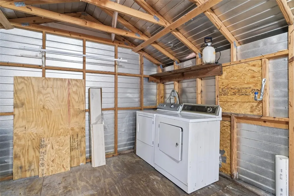 13401 Palm Drive Astatula FL 34705