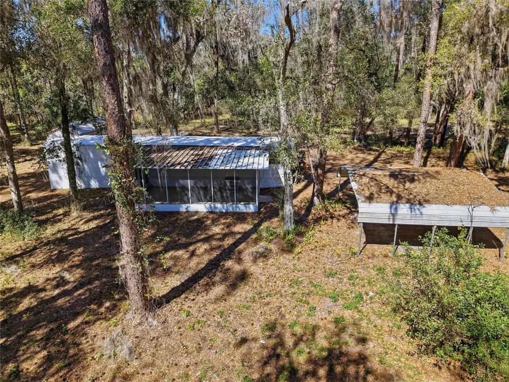 13401 Palm Drive Astatula FL 34705