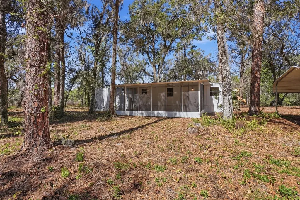 13401 Palm Drive Astatula FL 34705
