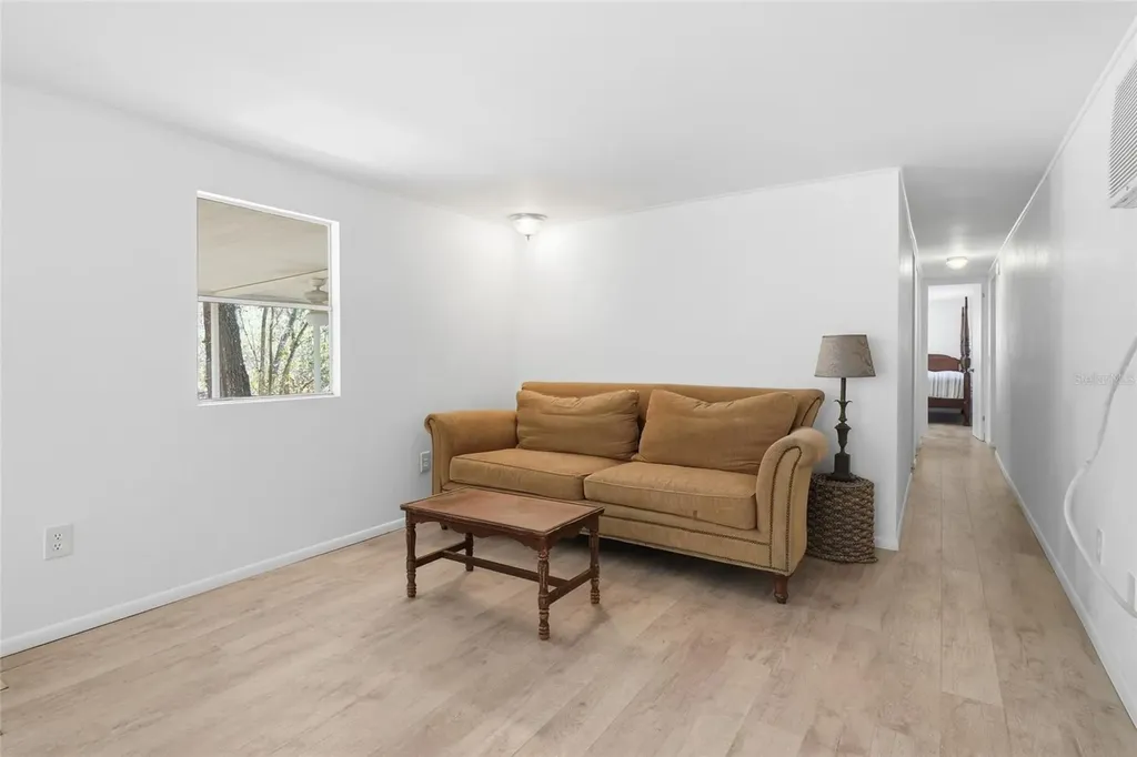 13401 Palm Drive Astatula FL 34705