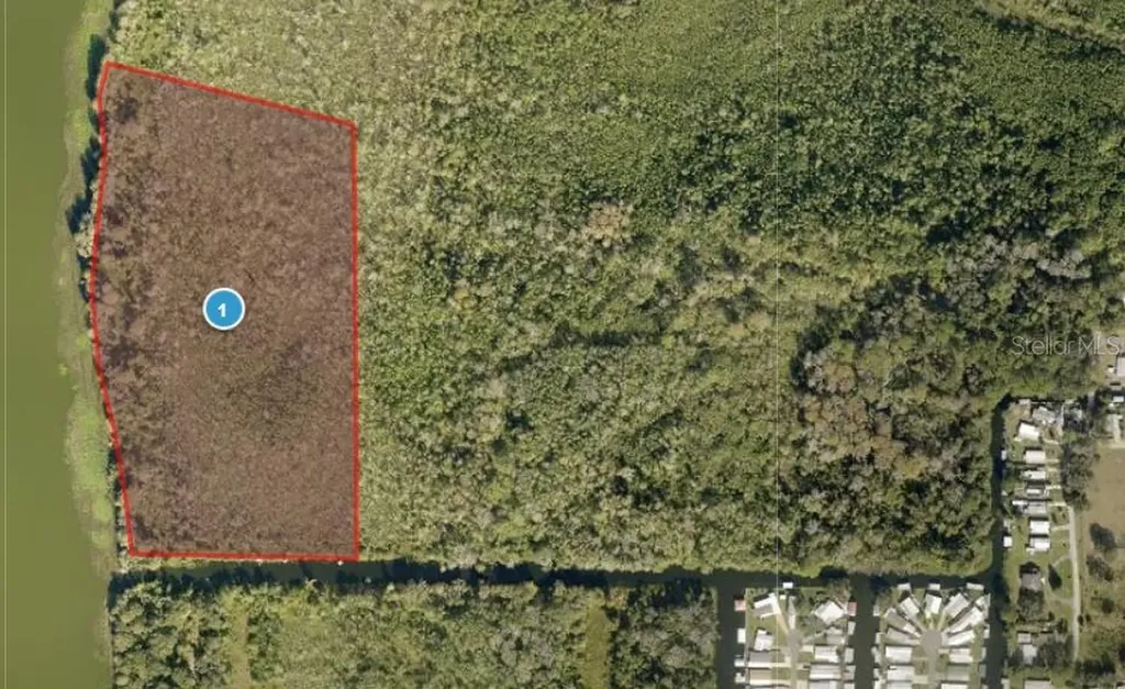 13401 Palm Drive Astatula FL 34705