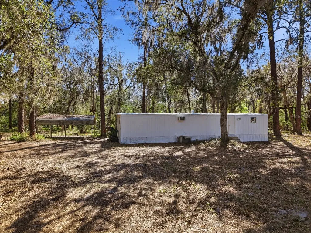 13401 Palm Drive Astatula FL 34705