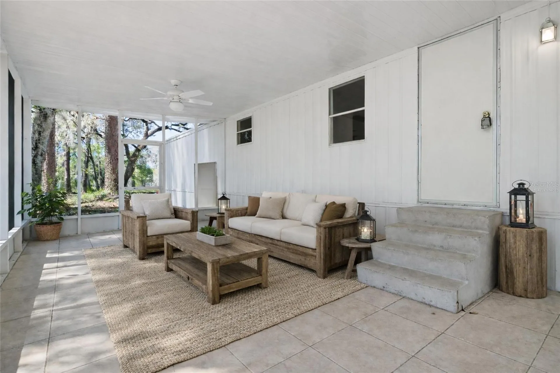 13401 Palm Drive Astatula FL 34705