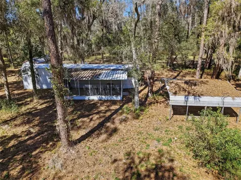 13401 Palm Drive Astatula FL 34705