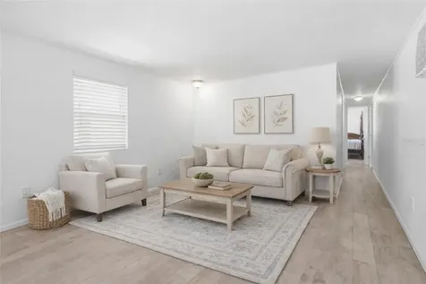 13401 Palm Drive Astatula FL 34705
