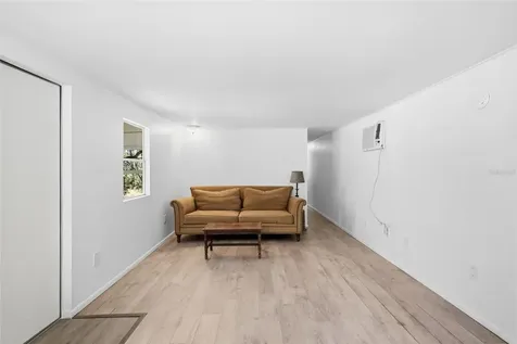 13401 Palm Drive Astatula FL 34705