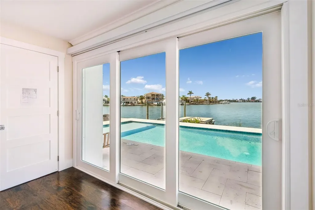 478 Harbor Drive N Indian Rocks Beach FL 33785