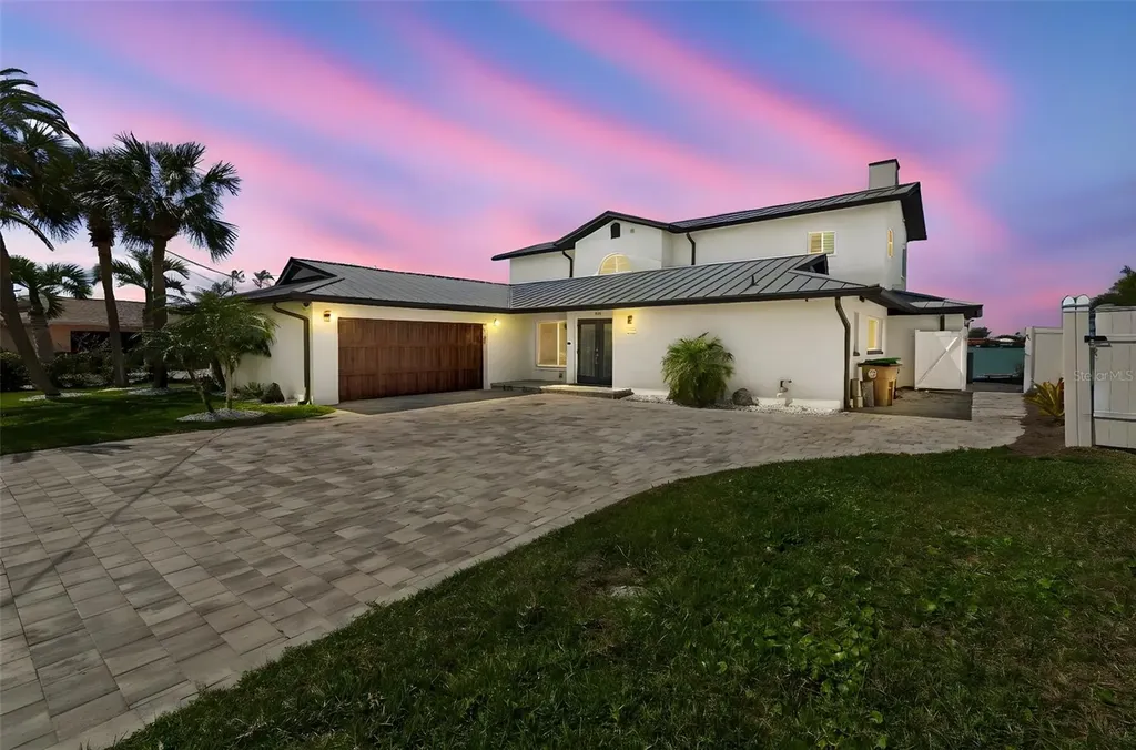 478 Harbor Drive N Indian Rocks Beach FL 33785