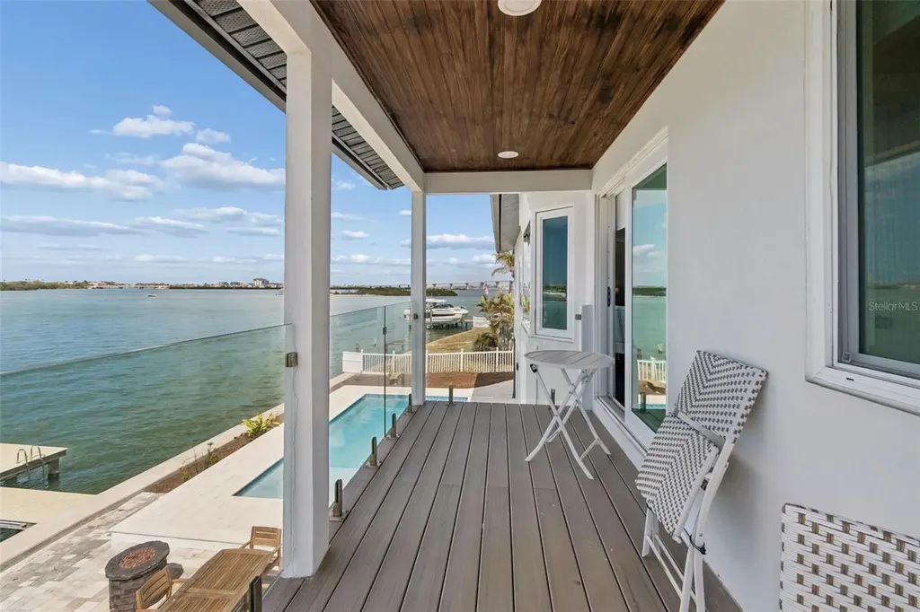 478 Harbor Drive N Indian Rocks Beach FL 33785