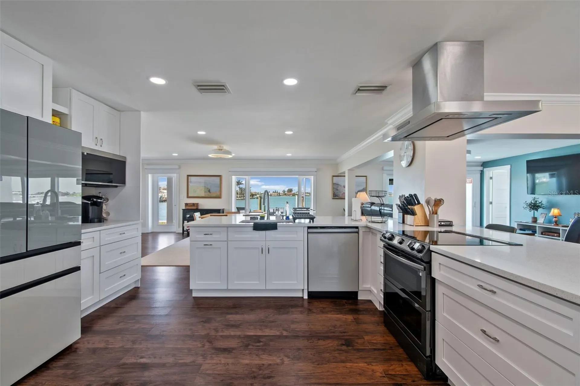 478 Harbor Drive N Indian Rocks Beach FL 33785