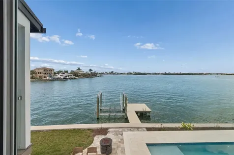 478 Harbor Drive N Indian Rocks Beach FL 33785
