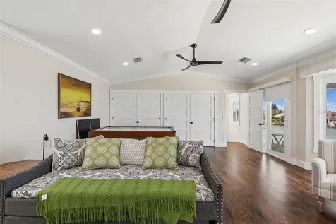 478 Harbor Drive N Indian Rocks Beach FL 33785