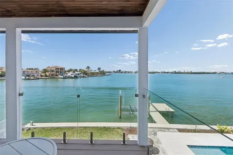 478 Harbor Drive N Indian Rocks Beach FL 33785