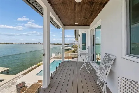 478 Harbor Drive N Indian Rocks Beach FL 33785