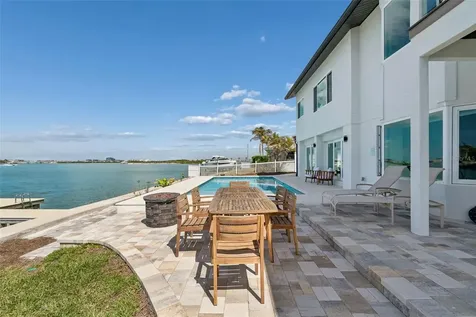 478 Harbor Drive N Indian Rocks Beach FL 33785