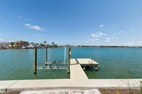 478 Harbor Drive N Indian Rocks Beach FL 33785
