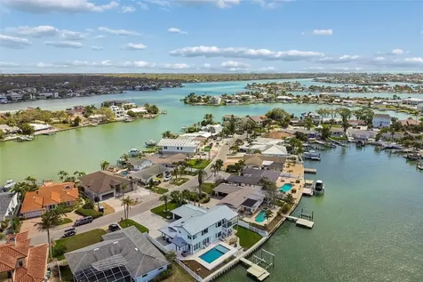 478 Harbor Drive N Indian Rocks Beach FL 33785