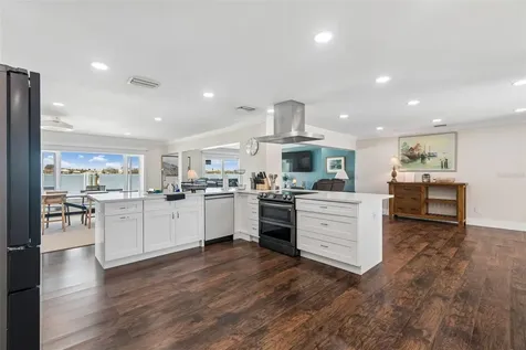 478 Harbor Drive N Indian Rocks Beach FL 33785