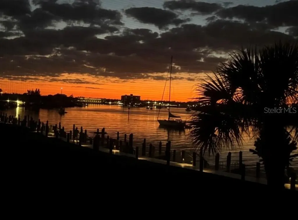 460 Bouchelle Drive New Smyrna Beach FL 32169