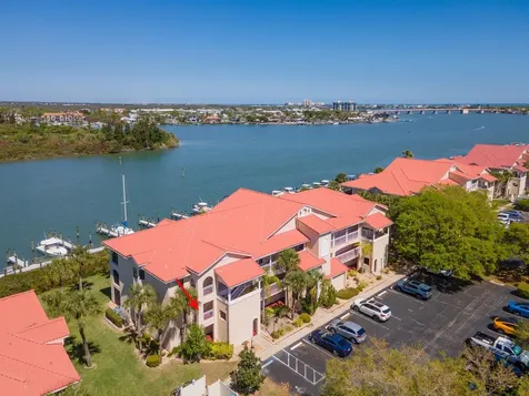 460 Bouchelle Drive New Smyrna Beach FL 32169