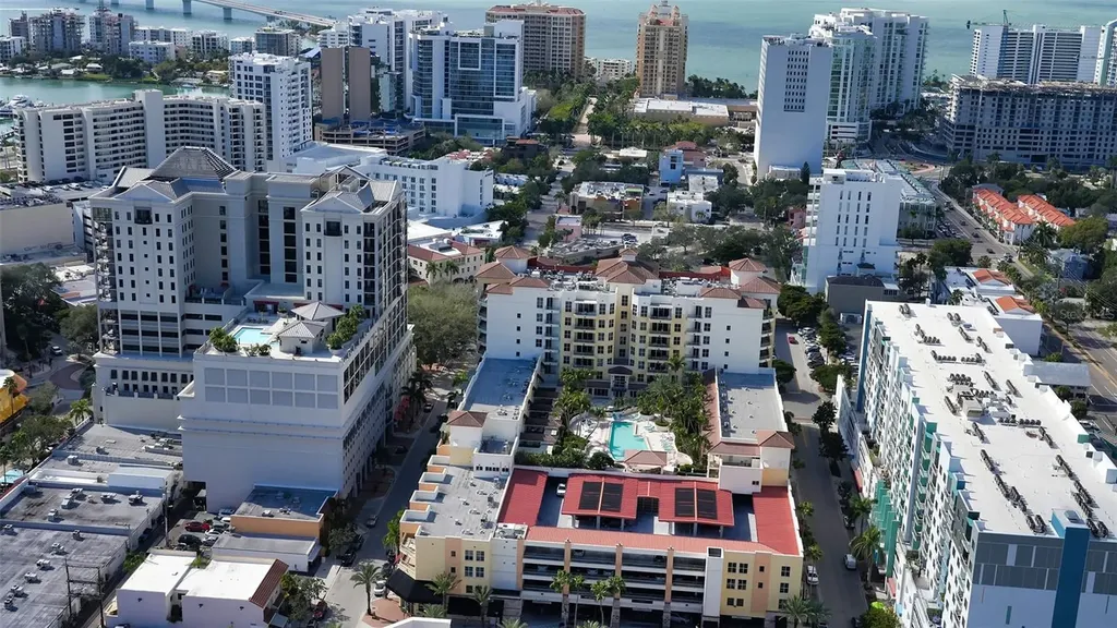 100 Central Avenue Sarasota FL 34236
