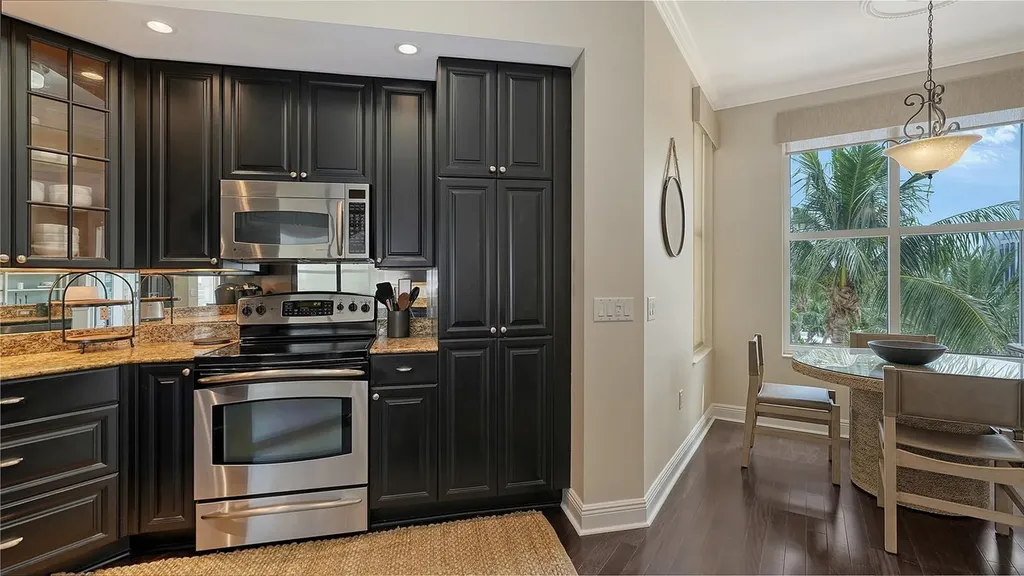 100 Central Avenue Sarasota FL 34236