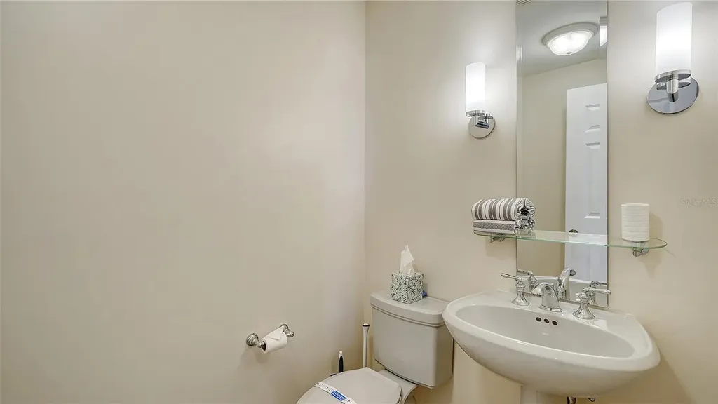 100 Central Avenue Sarasota FL 34236