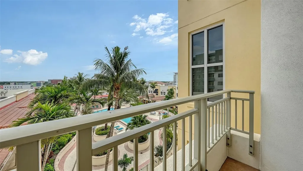 100 Central Avenue Sarasota FL 34236