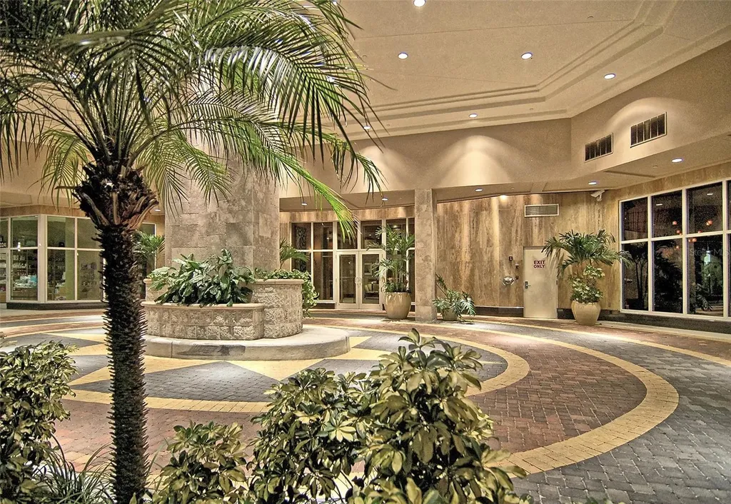 100 Central Avenue Sarasota FL 34236