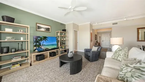 100 Central Avenue Sarasota FL 34236