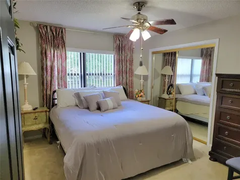 1 Casa Loma Way Lakeland FL 33813