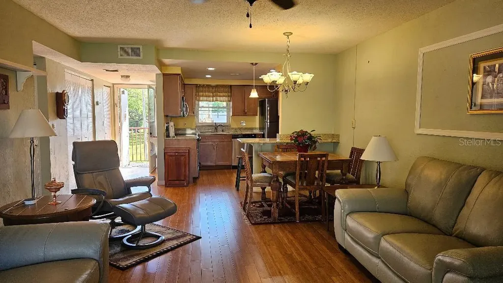 4600 98th Way N St Petersburg FL 33708