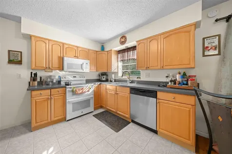 2004 NE 52nd Street Ocala FL 34479