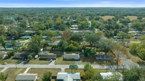 2004 NE 52nd Street Ocala FL 34479
