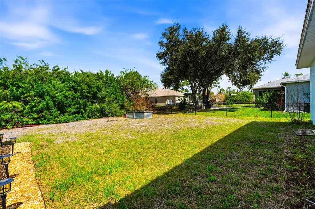 4665 Oakley Road North Port FL 34288