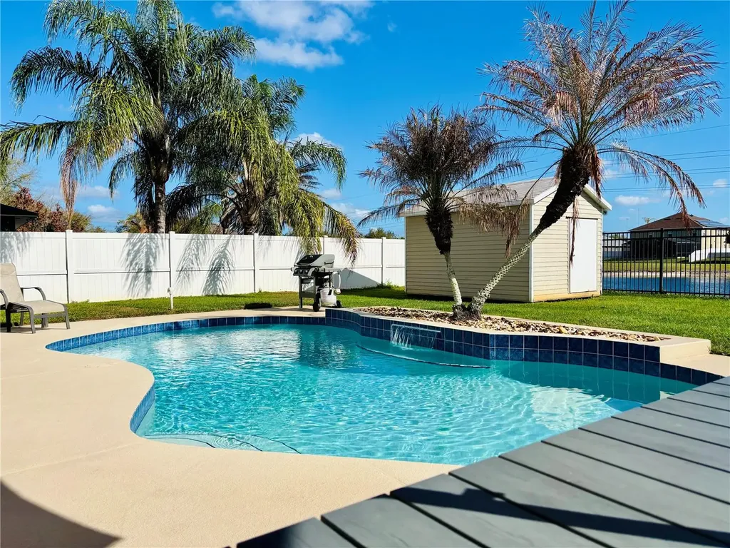 307 Velveteen Place Chuluota FL 32766