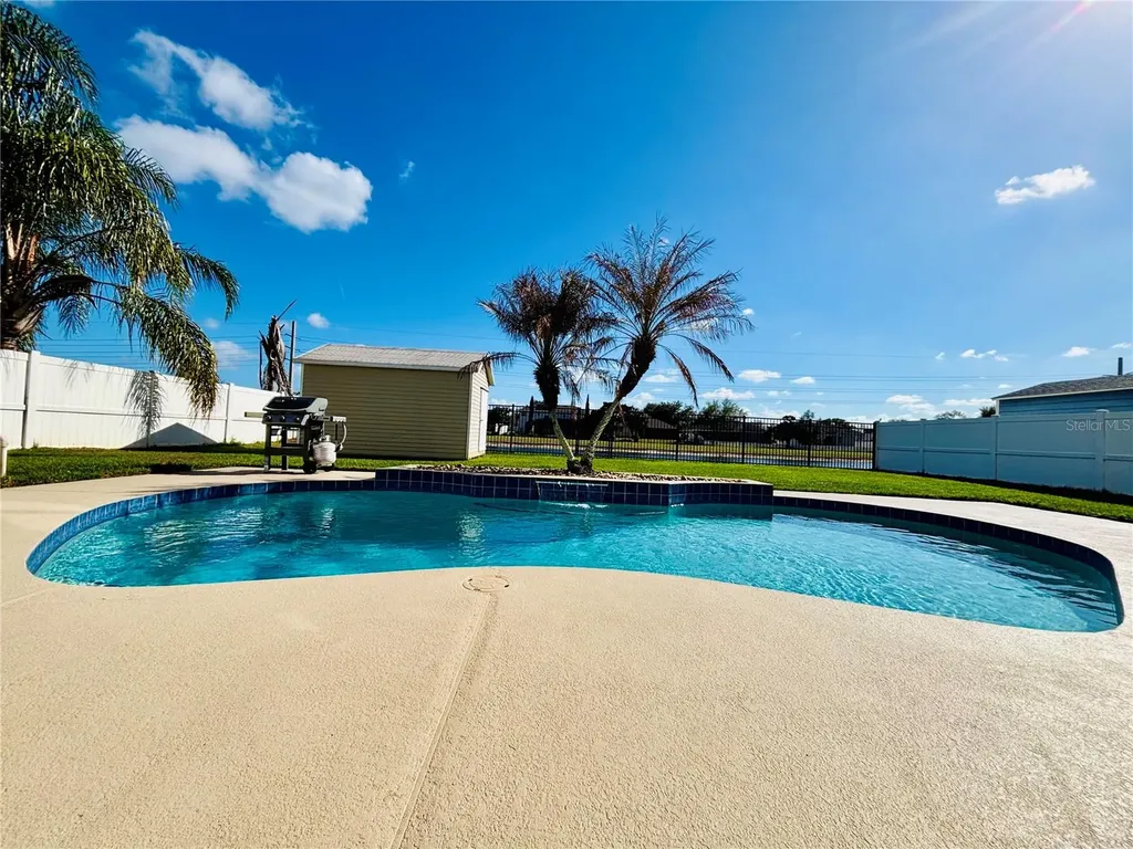 307 Velveteen Place Chuluota FL 32766