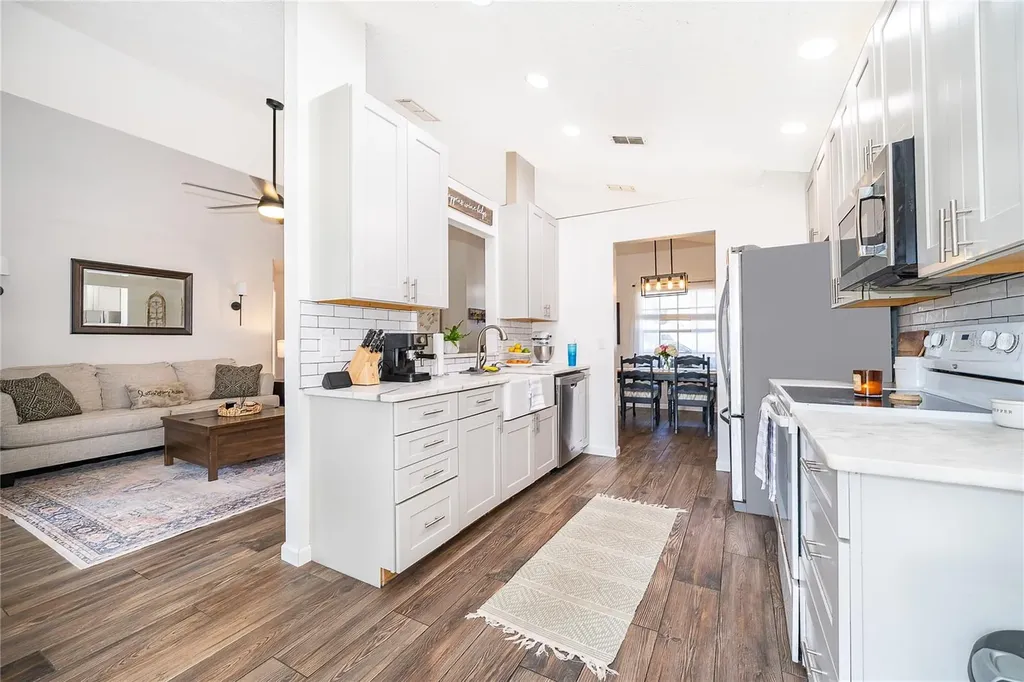 3113 Colorado Avenue Orlando FL 32826