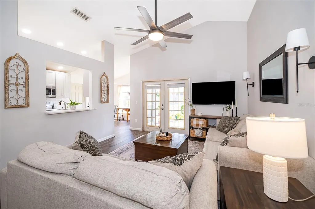 3113 Colorado Avenue Orlando FL 32826