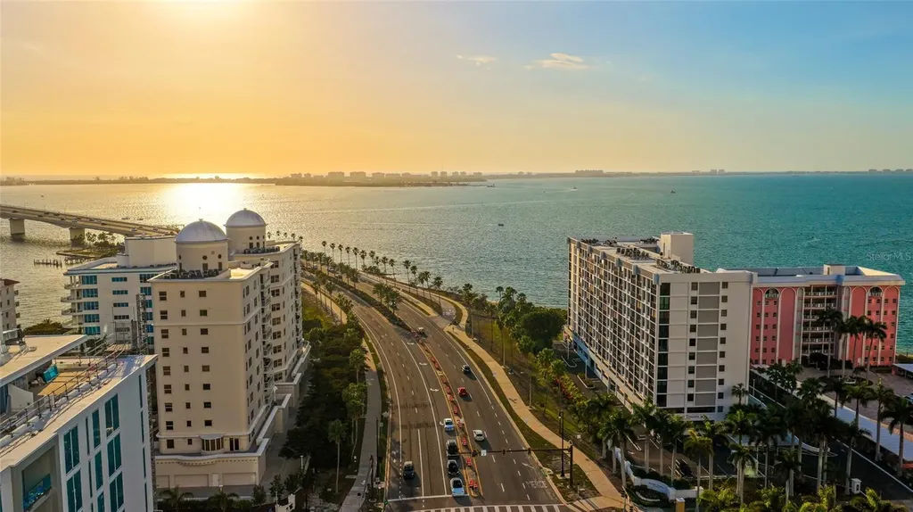 11 Sunset Drive Sarasota FL 34236
