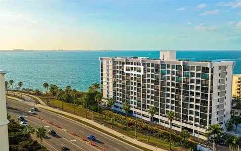 11 Sunset Drive Sarasota FL 34236