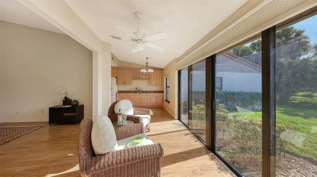 3864 Wilshire Circle W Sarasota FL 34238