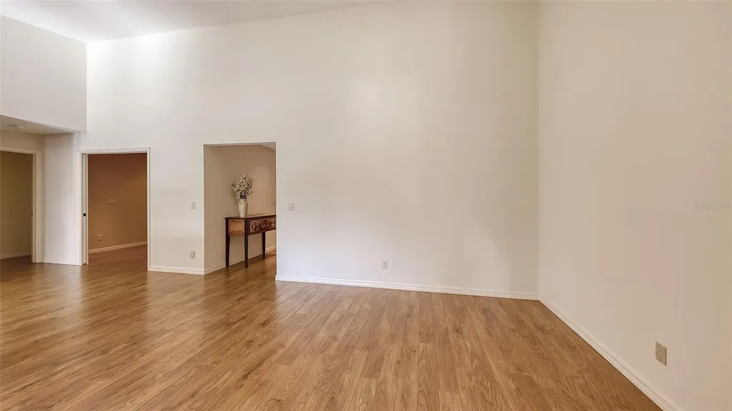 3864 Wilshire Circle W Sarasota FL 34238