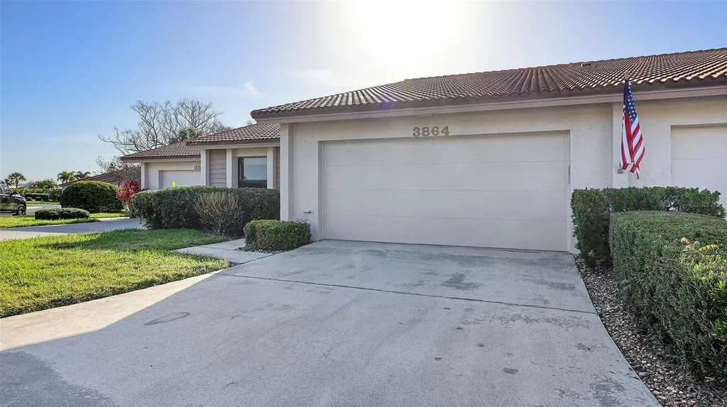 3864 Wilshire Circle W Sarasota FL 34238