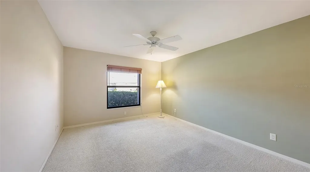 3864 Wilshire Circle W Sarasota FL 34238