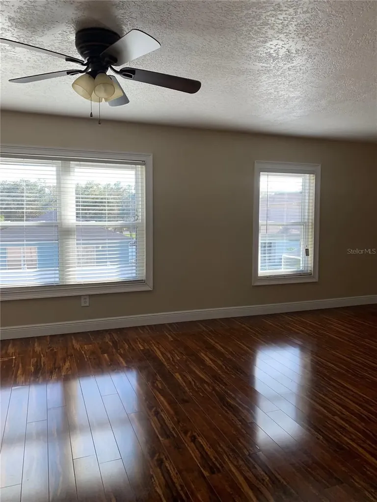 2220 Heathwood Circle Orlando FL 32828