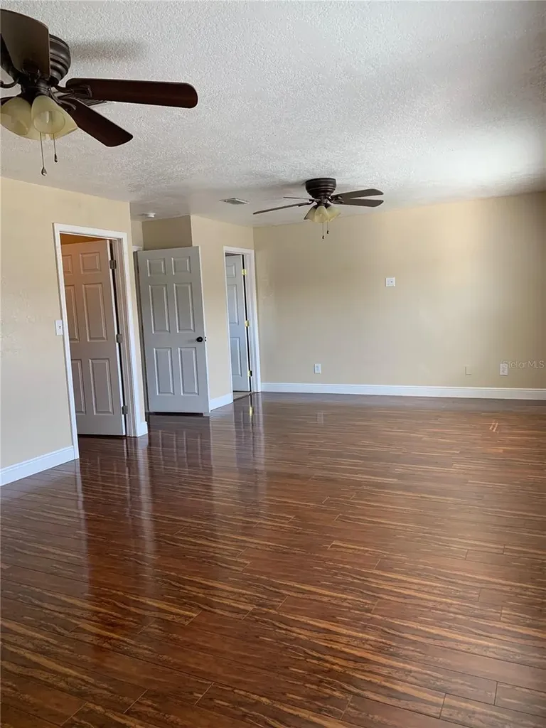 2220 Heathwood Circle Orlando FL 32828