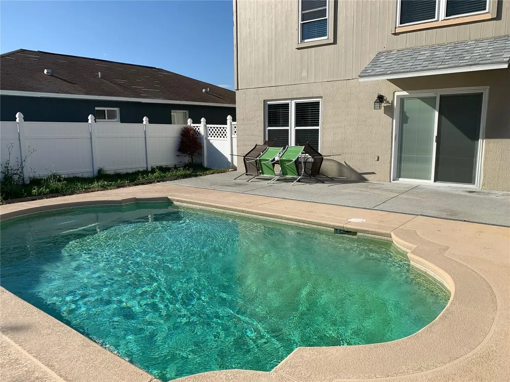 2220 Heathwood Circle Orlando FL 32828