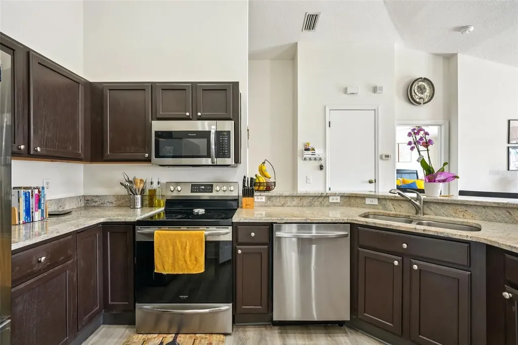 623 52nd Avenue N St Petersburg FL 33703