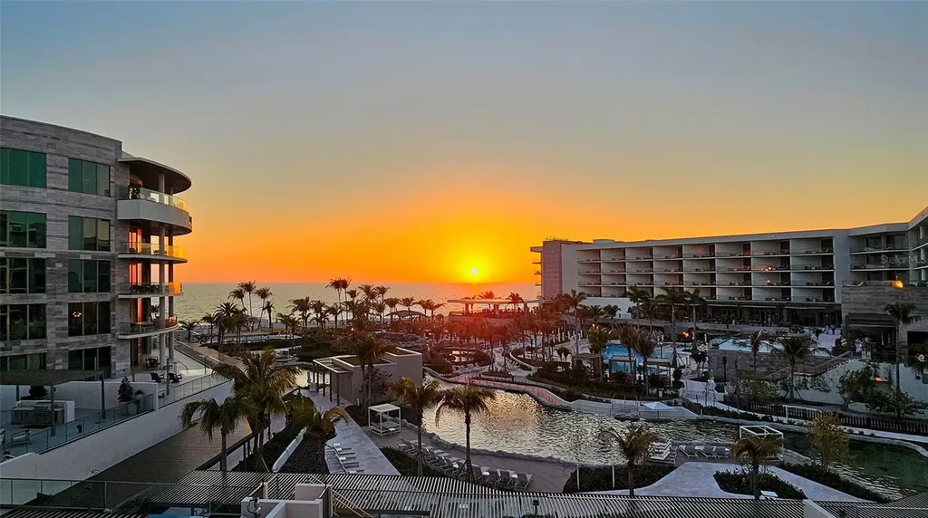 1581 Gulf Of Mexico Drive Longboat Key FL 34228